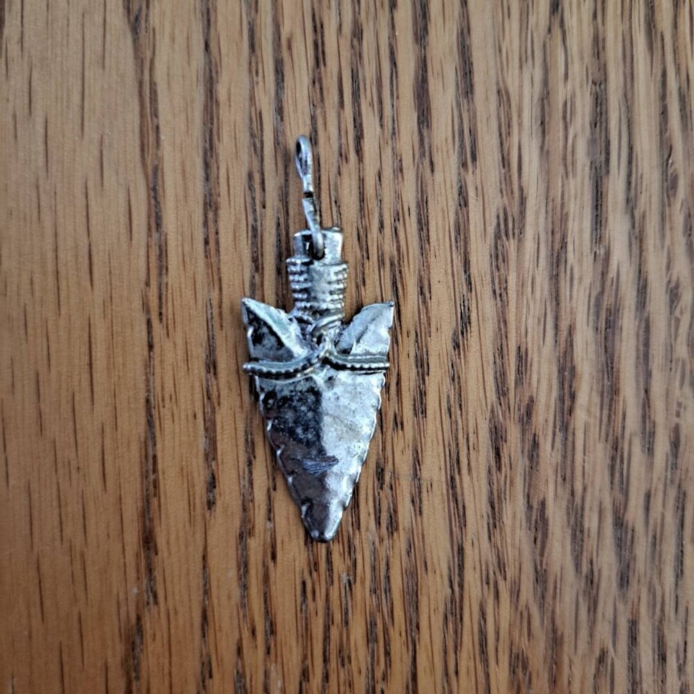 White Gold Arrowhead Pendant For Jewelry Making Necklace Keychain Earrings